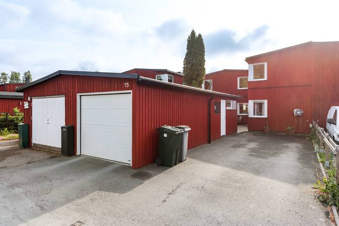 6 rum radhus på Merkuriusvägen 15 Norrtälje stad - Solbacka, Norrtälje kommun - bild 2