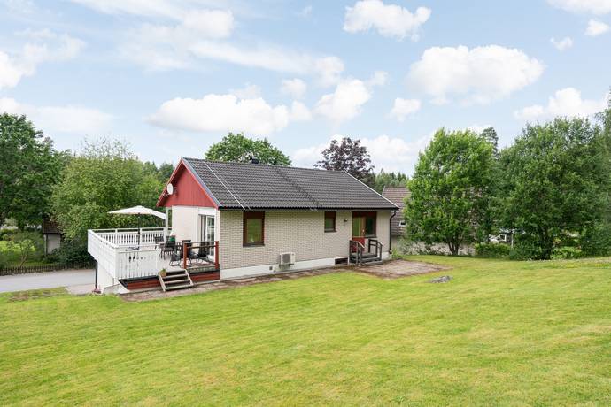 5 rum villa på Skolmyrsgatan 12 Bengtsfors, Bengtsfors kommun - bild 2
