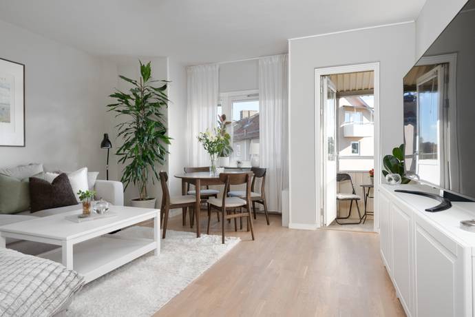 Skänningegatan 29B, Nära simhallen, Vadstena kommun