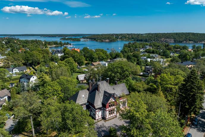 13 rum villa på Norevägen 9/Skärviksvägen 26 Djursholm, Danderyds kommun - bild 3