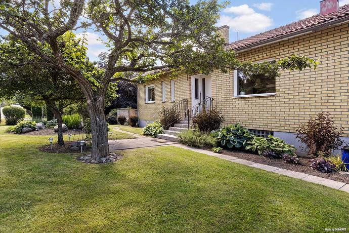 3 rum villa på Vinögatan 9 Hampetorp, Örebro kommun - bild 1