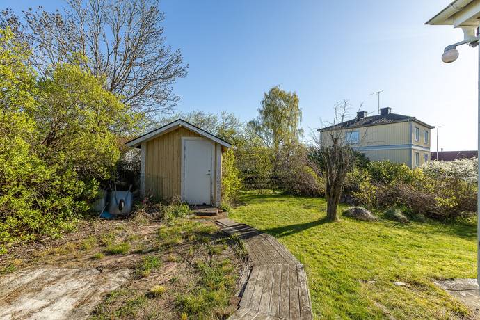 7 rum Villa på Verkstadsgatan 19 Gröndal Oskarshamns kommun - bild 43
