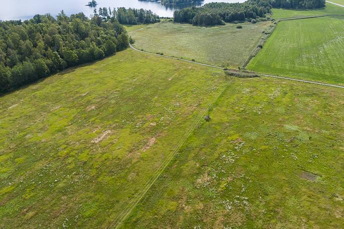 7 rum Gård/skog på Edesta 33 Mölnbo Södertälje kommun - bild 38