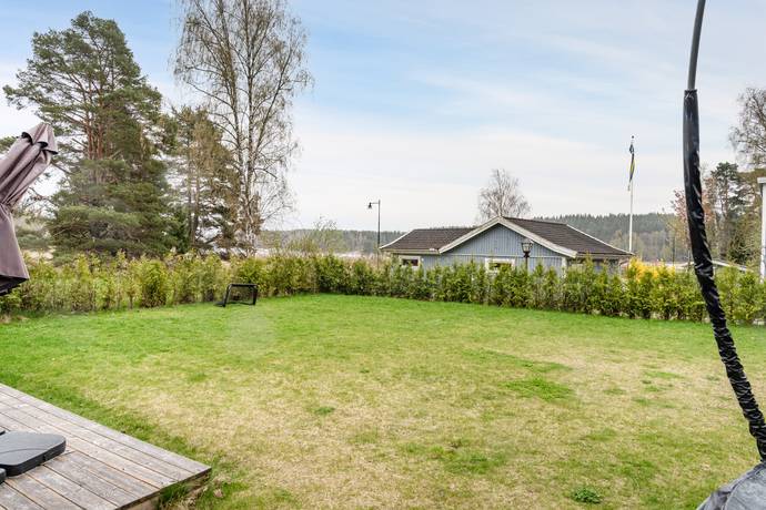 6 rum par-/kedje-/radhus på Skarpängsvägen 37C Svinninge, Österåkers kommun - bild 2