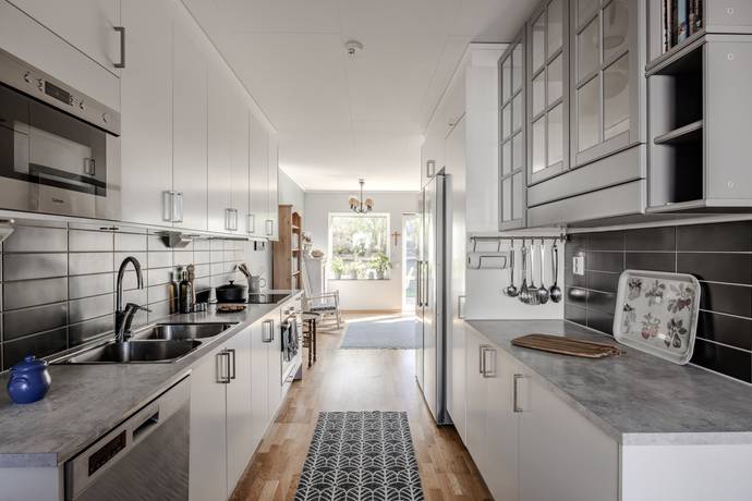 5 rum radhus på Kryddhyllan 194 Gårdsten, Göteborgs kommun - bild 1