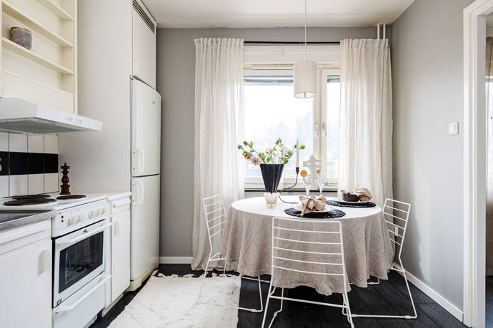 1 rum Lägenhet på Bålstavägen 4B Gamla Bålsta Centrum Håbo kommun - bild 11
