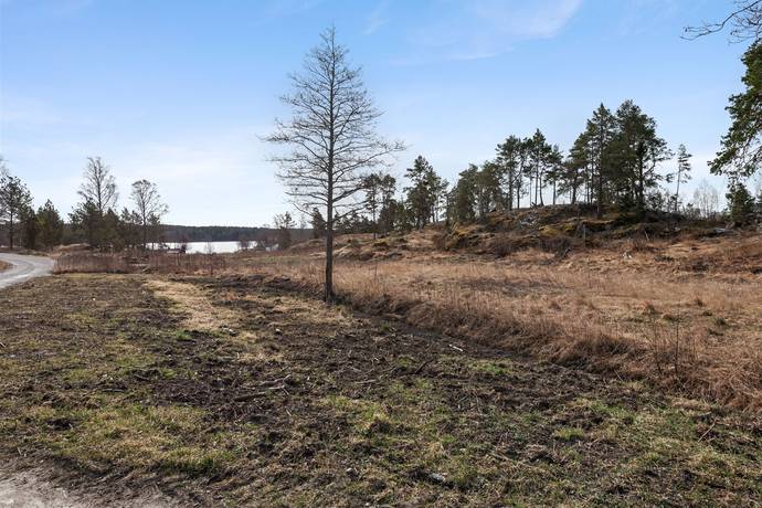 Tomt på Nordanskogsvägen 21 Norrby Norrtälje kommun - bild 8
