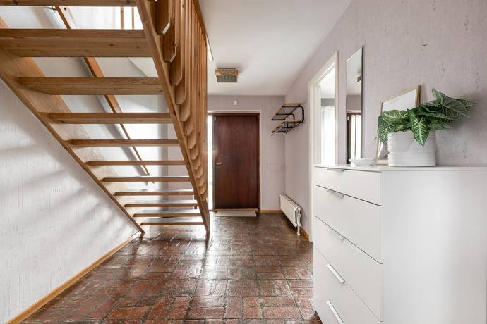 5 rum villa på Ringvägen 10 Taberg, Jönköpings kommun - bild 5
