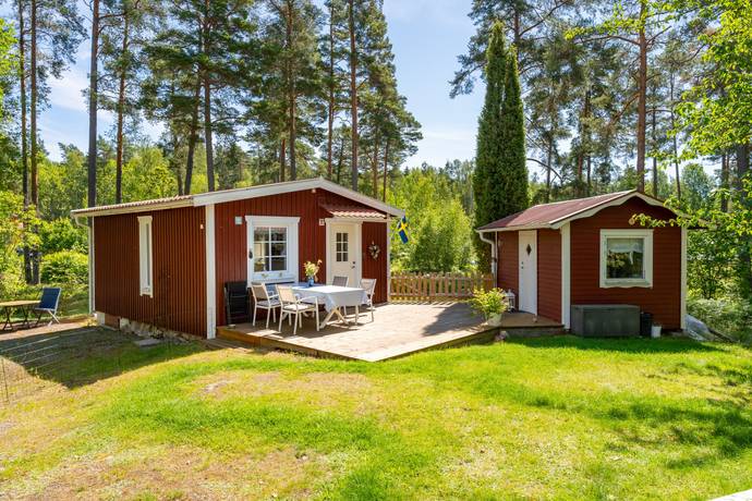 fritidshus på Skräddartorpsvägen 21 Mälby, Eskilstuna kommun - bild 4