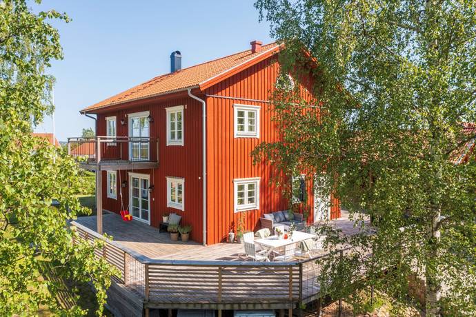 7 rum villa på Prästgårdsudden 27 Rydsnäs, Ydre kommun - bild 2