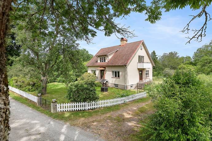 6 rum villa på Vitahult Norregård 7 Linneryd, Tingsryds kommun - bild 1