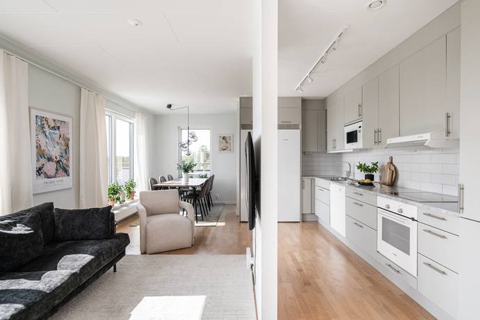 3 rum lägenhet på Hjärtstensvägen 15, 6tr Brunna Park - Kungsängen, Upplands-Bro kommun - bild 5