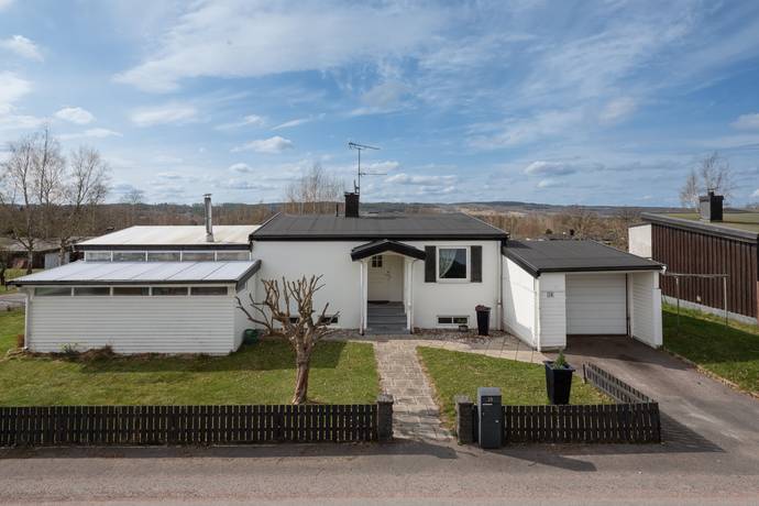 5 rum villa på Aspåsgatan 28 Bankeryd, Jönköpings kommun - bild 1