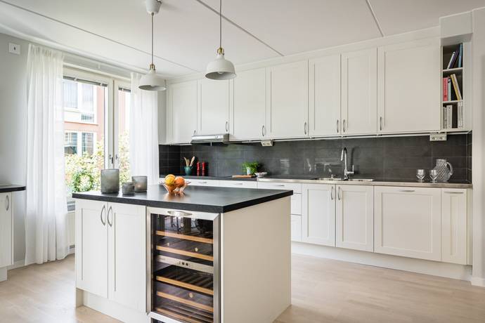 4 rum lägenhet på Fabrikörvägen 12 Nacka Strand, Nacka kommun - bild 3