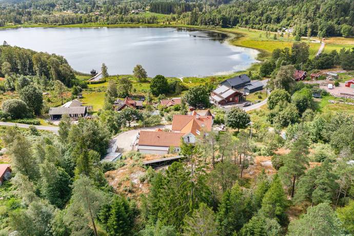 13 rum villa på Snörmakarens väg 37 Älvsåker, Kungsbacka kommun - bild 2