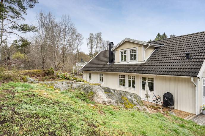 7 rum Villa på Rännilsvägen 13 Grindmossen Österåkers kommun - bild 88