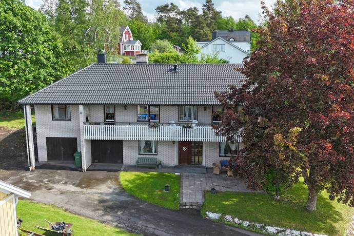 7 rum villa på Villavägen 24 NYTT PRIS Marbäck, Ulricehamns kommun - bild 1