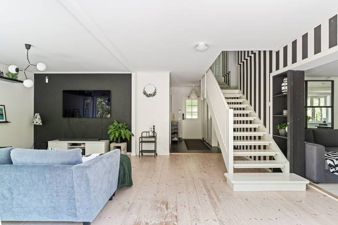 5 rum Villa på Tärby Rolandstorp   Grundby Eskilstuna kommun - bild 24