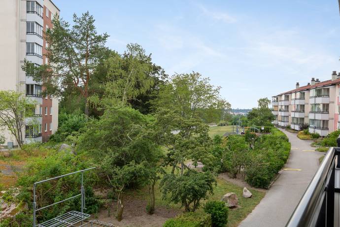 2 rum lägenhet på Flintlåsvägen 31 Edsberg, Sollentuna kommun - bild 3