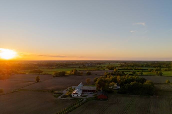 8 rum Gård utan jordbruk på Borshorva 213 Förlösa Kalmar kommun - bild 72