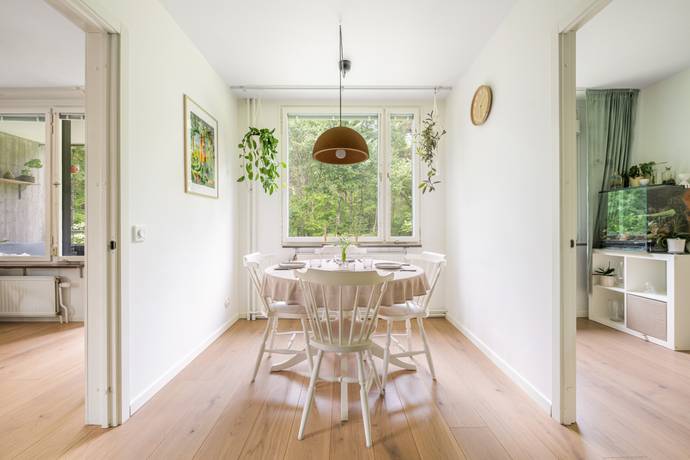 5 rum lägenhet på Illerstigen 36 Bergshamra, Solna kommun - bild 3