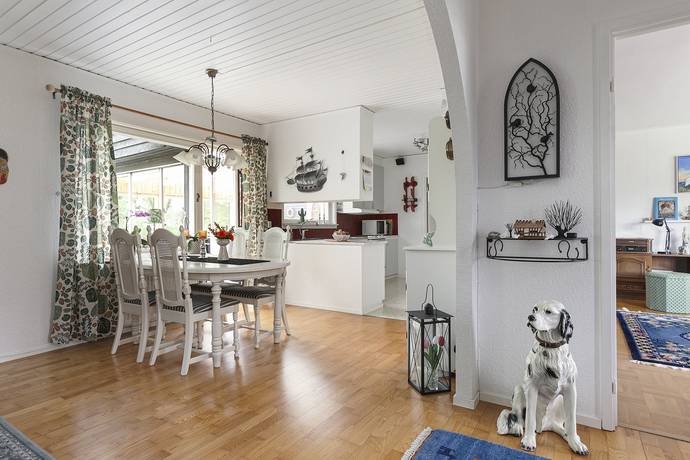 4 rum Villa på Forsbergs väg 9 Författarbyn Staffanstorps kommun - bild 8