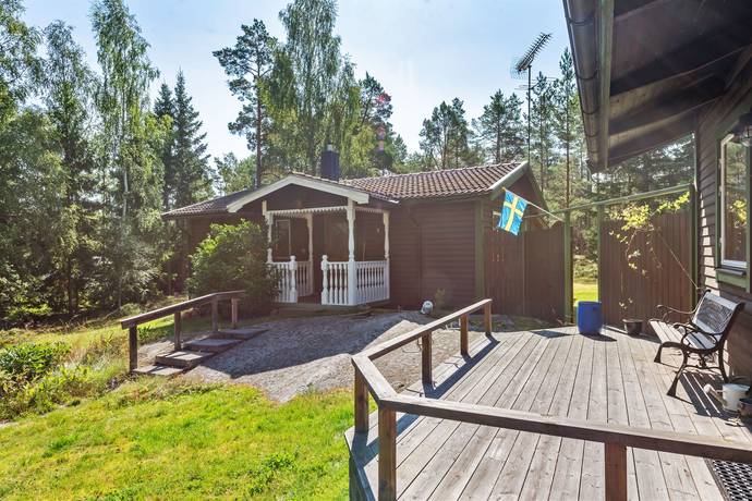 3 rum vinterbonat fritidshus på Norra Bergvägen 7 Marum, Norrtälje kommun - bild 2
