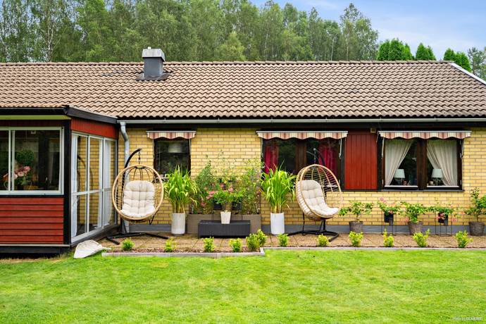 5 rum villa på Hasselvägen 10 Mjönäs, Hagfors kommun - bild 2