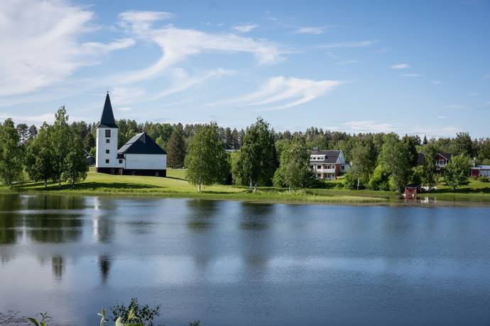 11 rum villa på Kyrkvägen 12 Vuollerim, Jokkmokks kommun - bild 2