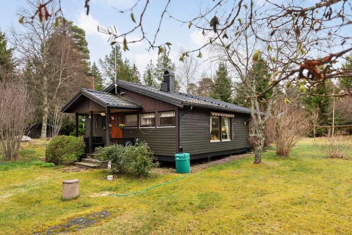 4 rum Vinterbonat fritidshus på Blåsippestigen 13 Rörvik Norrtälje kommun - bild 18