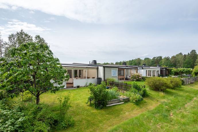 5 rum Radhus på Ronnebygatan 55 Adolfsberg-Brunnsgärdet Örebro kommun - bild 45