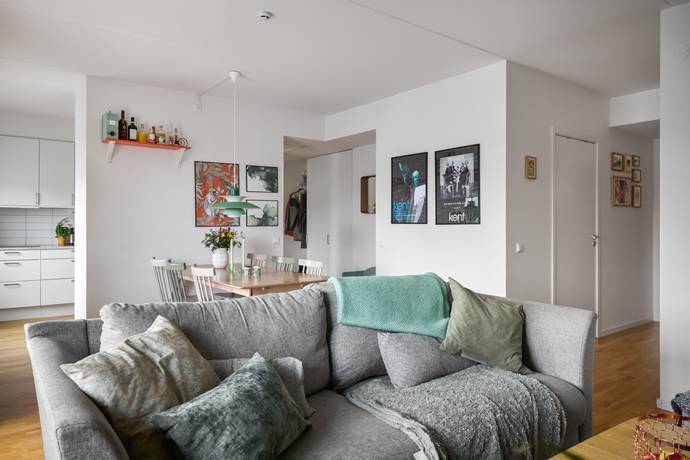 Trollhasselgatan 2 — bild 2