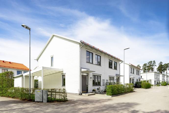 5 rum lägenhet på Lugnets väg 36 Lugnet, Växjö kommun - bild 1