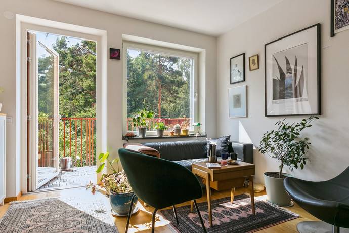 2 rum lägenhet på Tisdagsvägen 11, 4tr Hökarängen, Stockholms kommun - bild 1