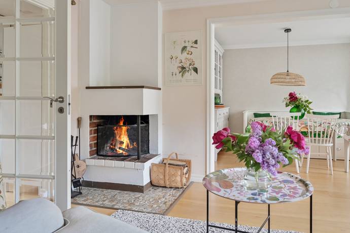 7 rum radhus på Stora Brännbovägen 46 Brännbo, Sigtuna kommun - bild 3