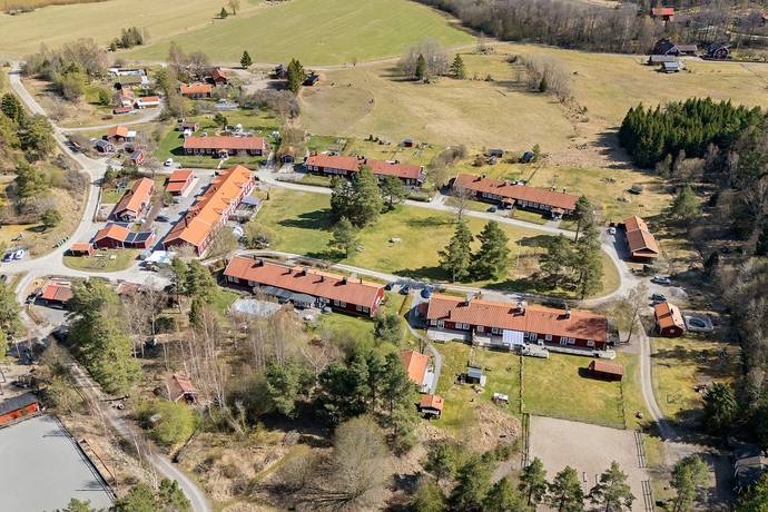 4 rum radhus på Rosöga By 17 Strängnäs, Strängnäs kommun - bild 1