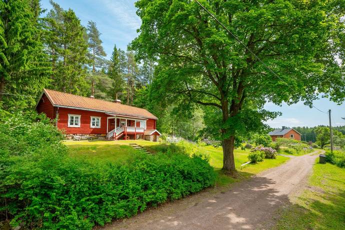 2 rum vinterbonat fritidshus på Forsasvägen 13 Järbo, Sandvikens kommun - bild 1