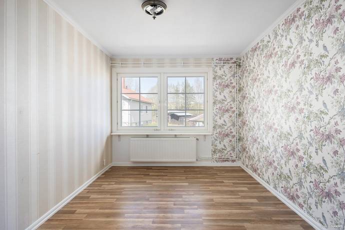 6 rum Villa på Bölevägen 22B Sörberge centrum. Timrå kommun - bild 9