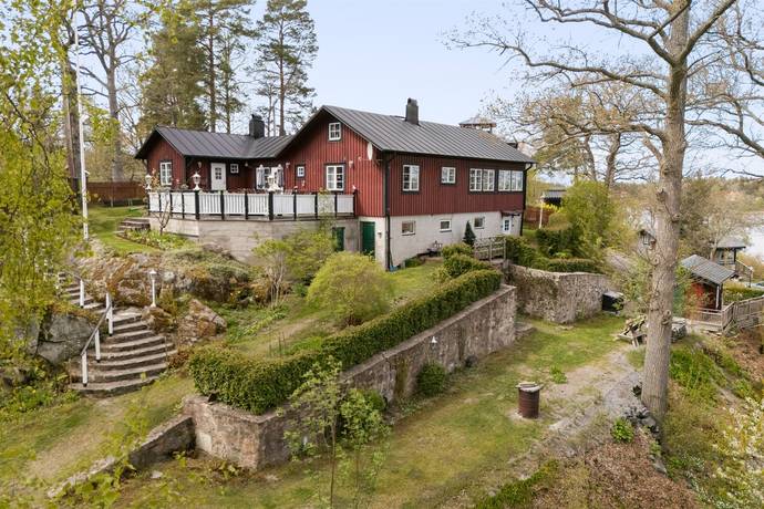 8 rum villa på Rindöbacken 5 Rindö, Vaxholms kommun - bild 1