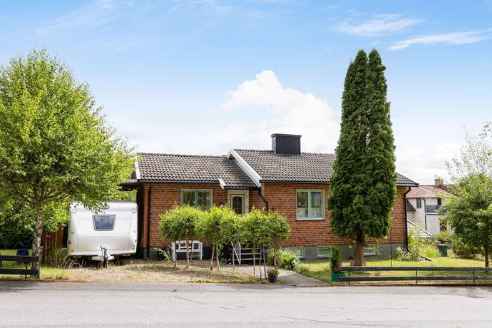 Broakulla, Emmaboda kommun
