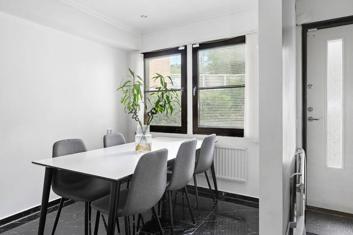4 rum radhus på Lergodsstigen 22 Lina Hage, Södertälje kommun - bild 4