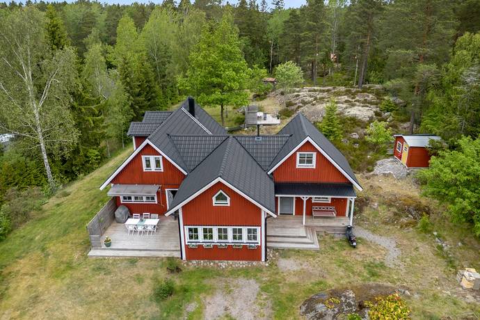 5 rum villa på Angöringsvägen 3 Södra Kopparmora, Värmdö kommun - bild 2