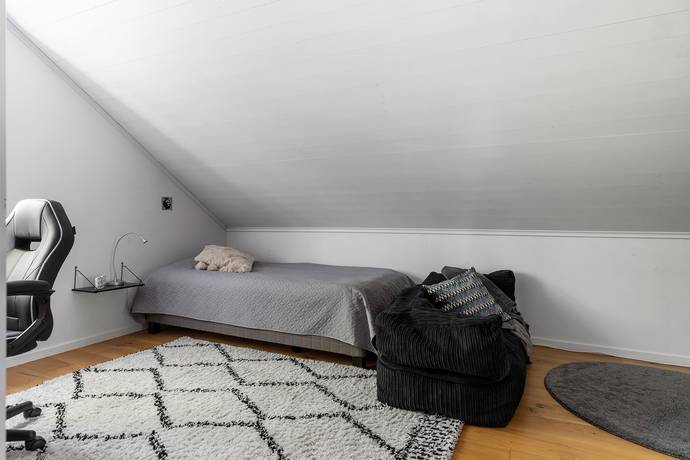 7 rum Villa på Nolgårdsvägen 33 Nolgård Hammarö kommun - bild 39
