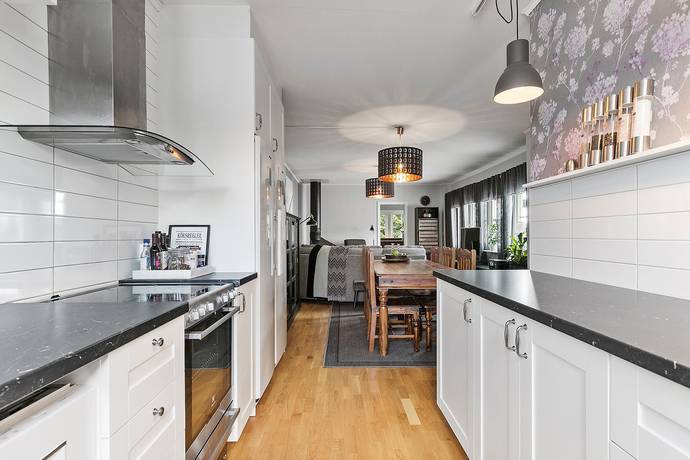 5 rum radhus på Villavägen 5 Stallarholmen, Strängnäs kommun - bild 5