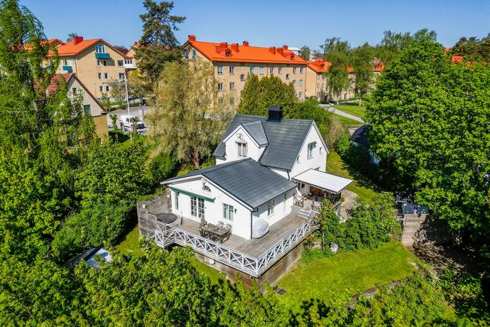 5 rum villa på Vintergatan 20 Tullen, Borås kommun - bild 1