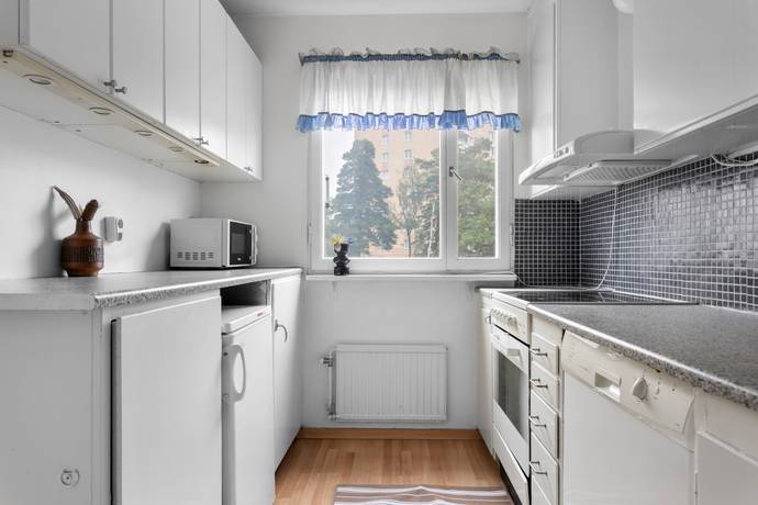 3 rum lägenhet på Kaplansbacken 1 Edsberg, Sollentuna kommun - bild 4