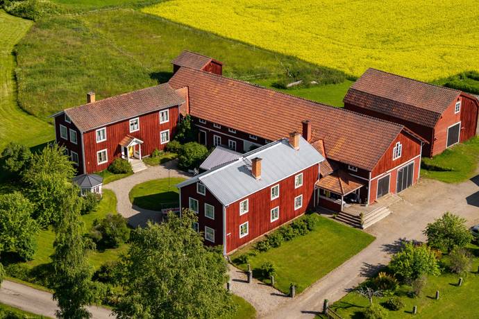 6 rum gård/skog på Östra Höle 9358 Rengsjö, Bollnäs kommun - bild 2