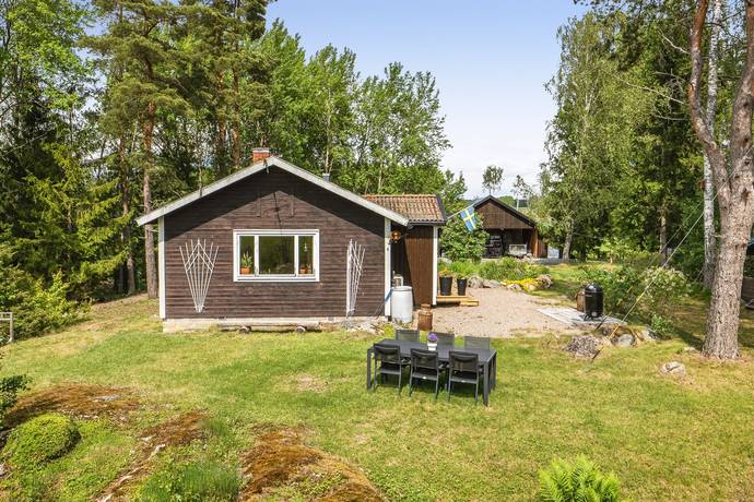 2 rum Vinterbonat fritidshus på Skälby 155 Saladamm Sala kommun - bild 23
