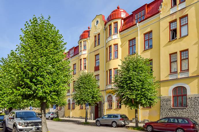 5 rum lägenhet på Storgatan 8 Höganäs, Uppsala kommun - bild 1