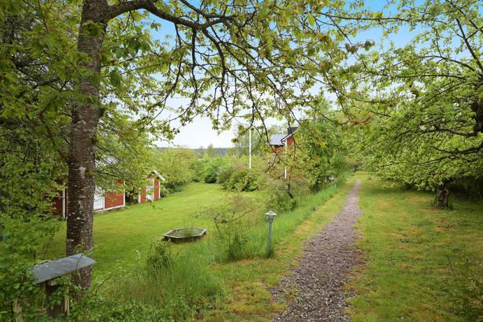 6 rum Villa på Tutta uddsvägen 3 Färingsö Skå Ekerö kommun - bild 32